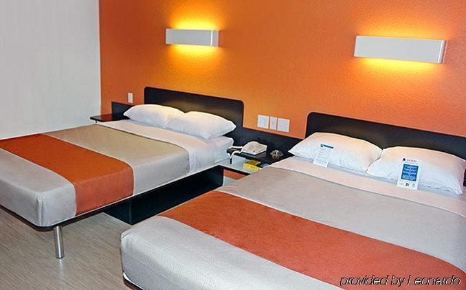 Motel 6-Camarillo, Ca Eksteriør bilde