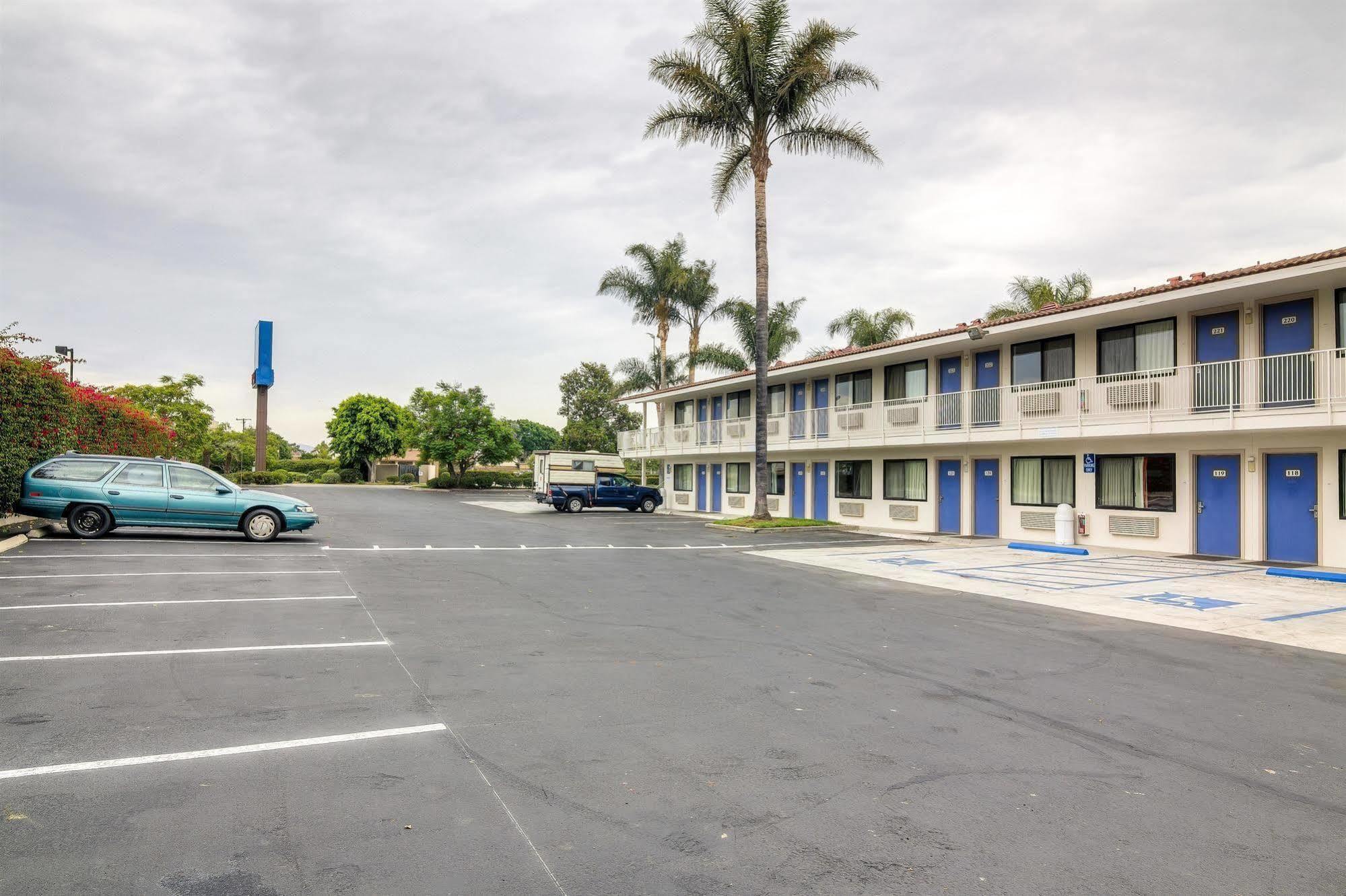 Motel 6-Camarillo, Ca Eksteriør bilde